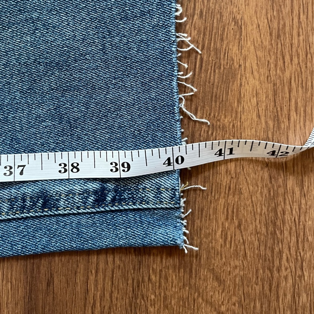 BDG Urban Outfitters Girlfriend High Rise Jeans – Size 25 | Frayed Hem | Vintage - Picture 4 of 13